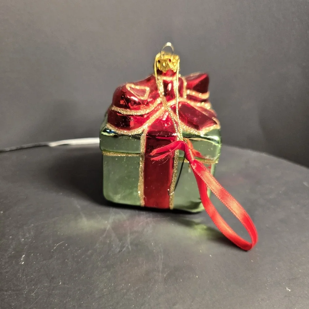 Glass Present Gift Box Christmas Ornament Red Green Glitter Holiday‎ Decor